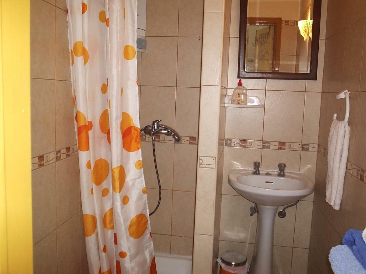 Gast House Hotel Фаро Екстериор снимка